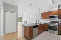 421 15385 101A AVENUE - thumbnail 8