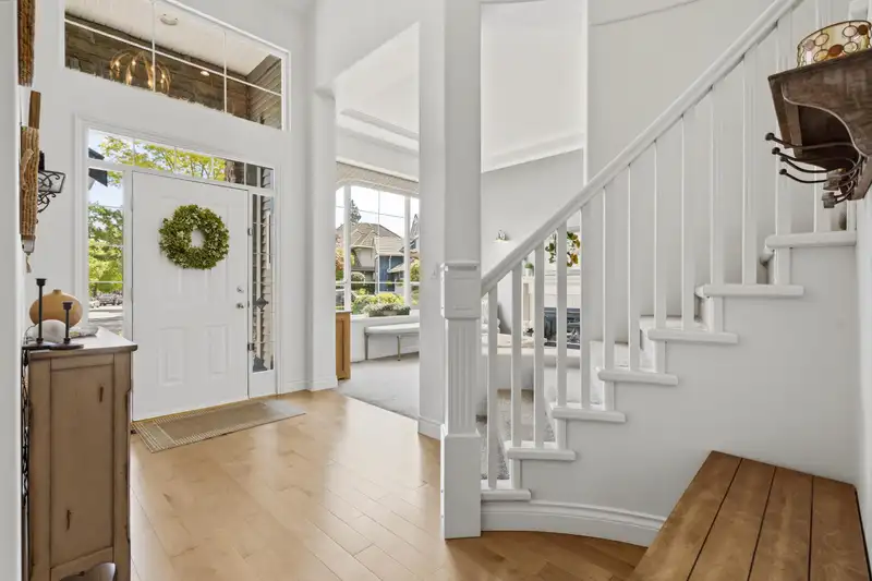 7313 146A STREET - photo 2 of 40