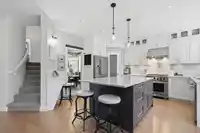 7313 146A STREET - thumbnail 7