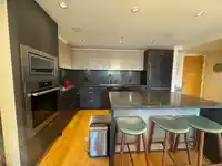 402 866 ARTHUR ERICKSON PLACE - thumbnail 8