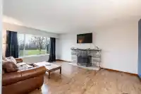 15058 ROBIN CRESCENT - thumbnail 3