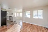 34732 7 AVENUE - thumbnail 5