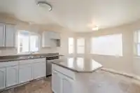 34732 7 AVENUE - thumbnail 8