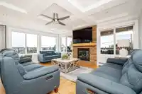 976 PARKER STREET - thumbnail 6