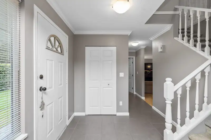 20676 38A AVENUE - photo 3 of 40