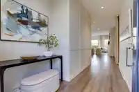 100 5311 ADMIRAL WAY - thumbnail 8