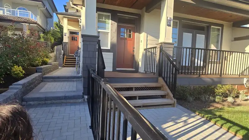 101 1211 THOMAS AVENUE - photo 4 of 26