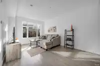 247 2035 GLENAIRE DRIVE - thumbnail 11