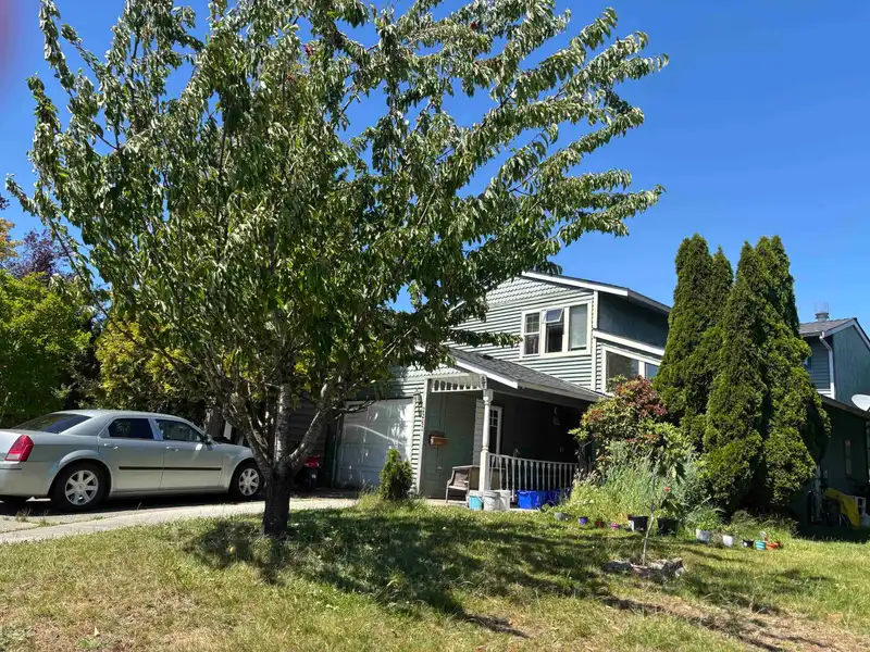 2263 WILLOUGHBY WAY - photo 1 of 4