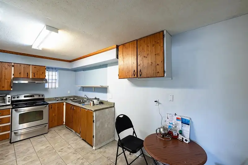 2263 WILLOUGHBY WAY - photo 4 of 4