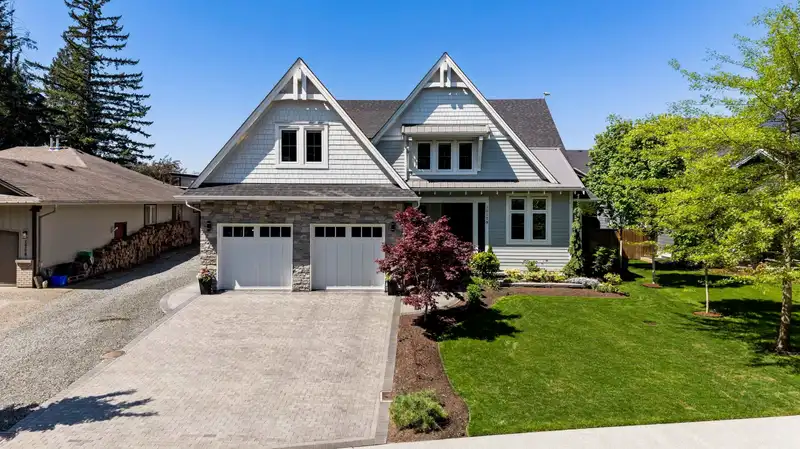 10179 CARYKS ROAD - photo 1 of 40