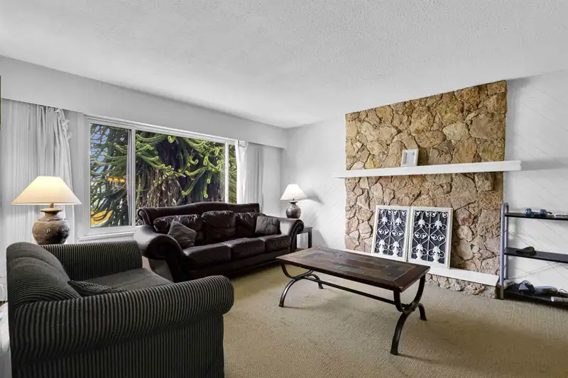 9323 119 STREET - photo 2 of 24