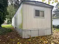 136 7790 KING GEORGE BOULEVARD - thumbnail 10