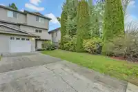 1067 DANSEY AVENUE - thumbnail 2