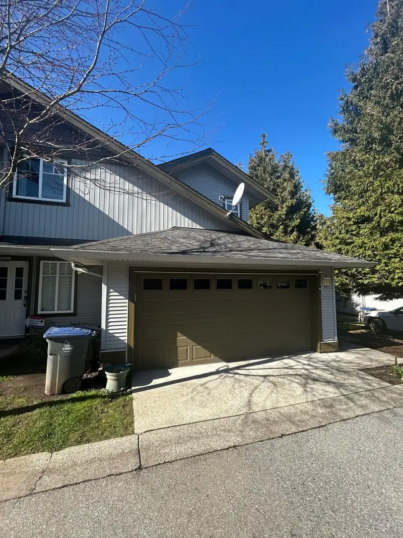 146 12040 68 AVENUE - photo 1 of 1