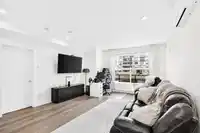 201 22633 SELKIRK AVENUE - thumbnail 11
