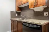 57 8358 121A STREET - thumbnail 10