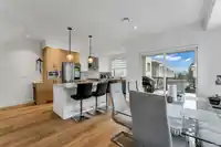 1 12585 104A AVENUE - thumbnail 4