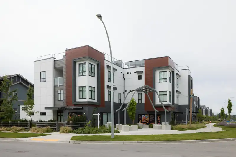 15 6983 204 STREET - photo 1 of 29