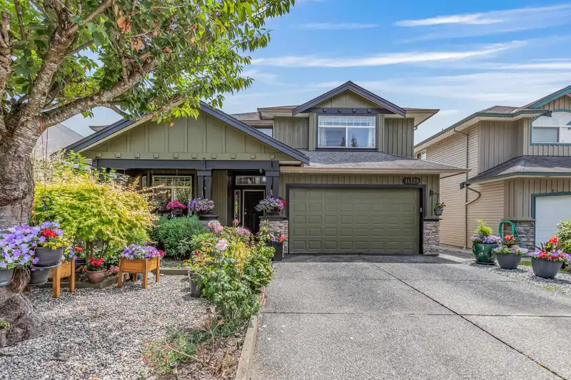 11728 CREEKSIDE STREET - photo 1 of 40