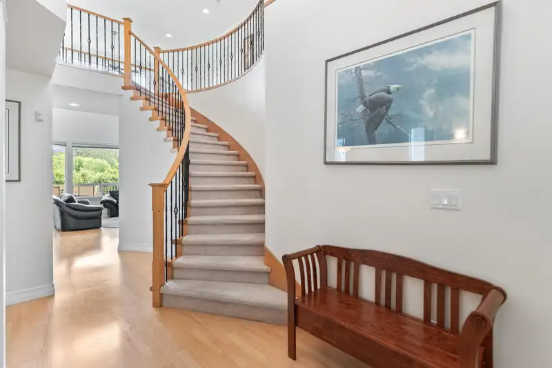 11728 CREEKSIDE STREET - photo 2 of 40