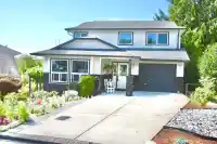 3911 WATERTON CRESCENT - thumbnail 1