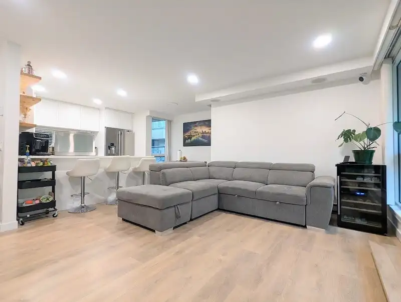 T6903 3980 CARRIGAN COURT - photo 1 of 28