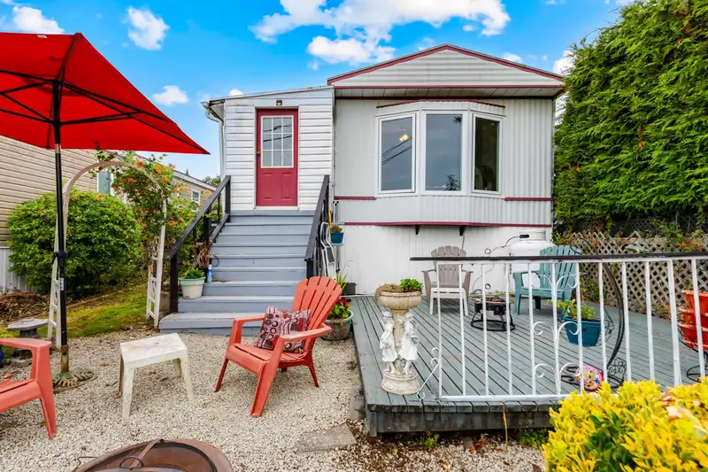 63 9950 WILSON STREET - photo 2 of 35