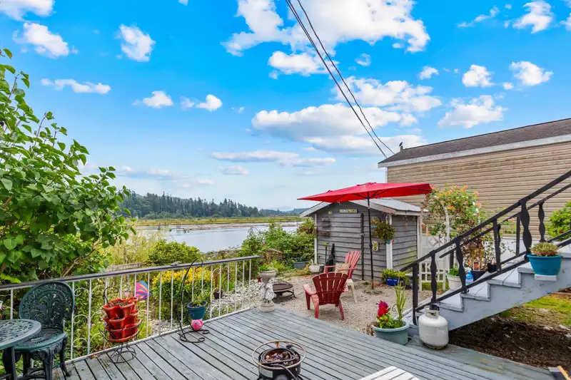 63 9950 WILSON STREET - photo 3 of 35