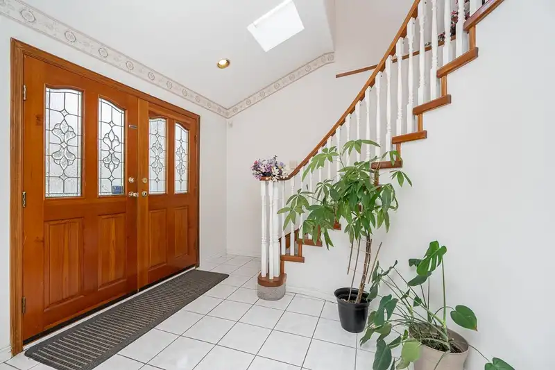 726 E 56TH AVENUE - photo 2 of 31