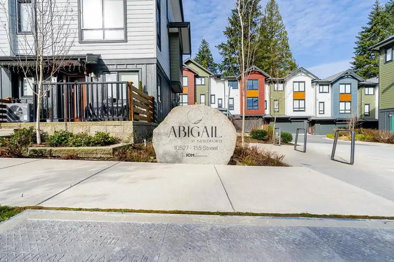 14 10527 155 STREET - photo 2 of 37