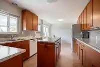 50 E 10TH AVENUE - thumbnail 11