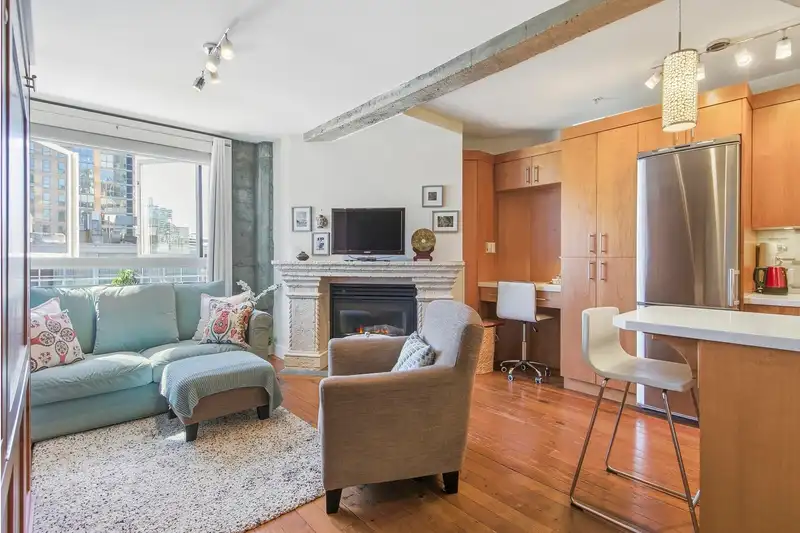 512 1216 HOMER STREET - photo 3 of 32