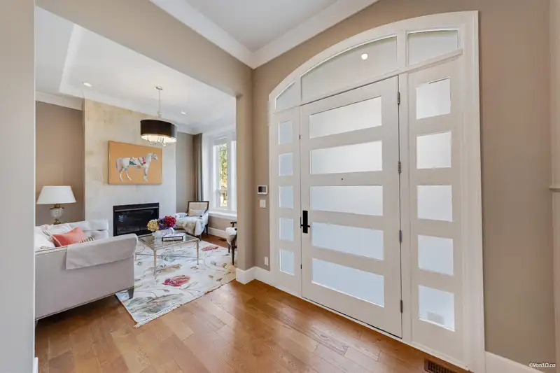 14428 33A AVENUE - photo 4 of 40