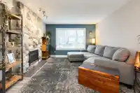 2373 WAKEFIELD COURT - thumbnail 3