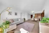 305 2707 LIBRARY LANE - thumbnail 2