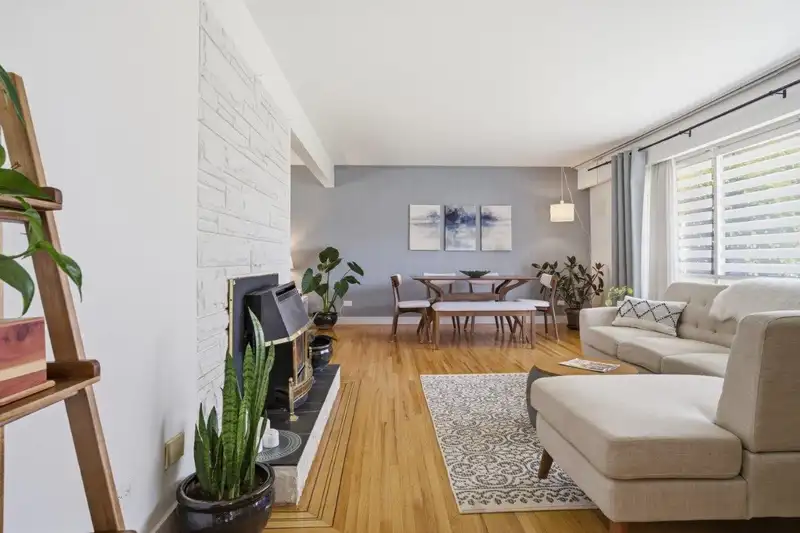 1856 WINDERMERE AVENUE - photo 2 of 37