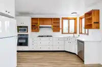 23891 0 AVENUE - thumbnail 5