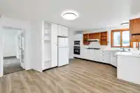 23891 0 AVENUE - thumbnail 6