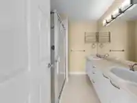 61 3711 ROBSON COURT - thumbnail 16