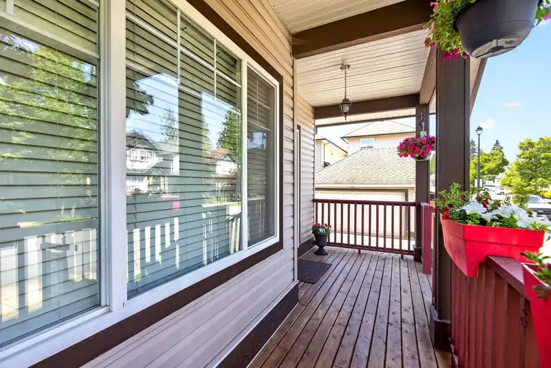 24282 101A AVENUE - photo 4 of 40