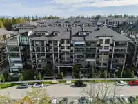 601 8558 202B STREET - thumbnail 2