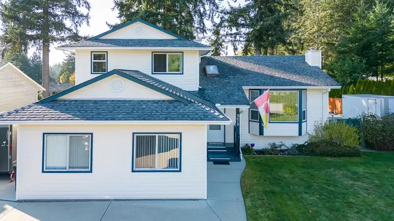 5619 CURTIS PLACE - photo 1 of 38