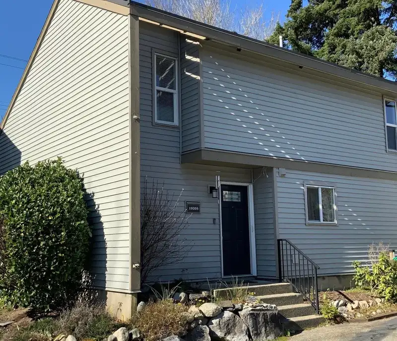19205 FAIRWAY DRIVE - photo 1 of 19