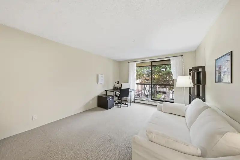 310 8511 ACKROYD ROAD - photo 3 of 25