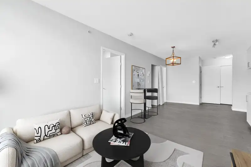 1011 66 W CORDOVA STREET - photo 3 of 11