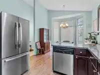 72 9012 WALNUT GROVE DRIVE - thumbnail 6
