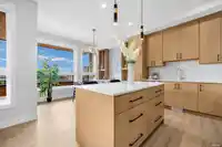 104-946 DANSEY AVENUE - thumbnail 9