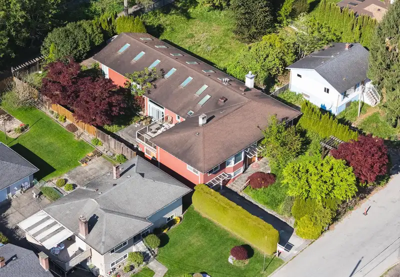 619 HARRISON AVENUE - photo 1 of 4