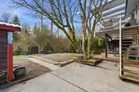 22759 BALABANIAN CIRCLE - thumbnail 34